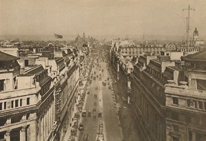ブッシュハウスの屋根、キングスウェイからノーザンハイツに向けて、c1935。 作： Unbekannt