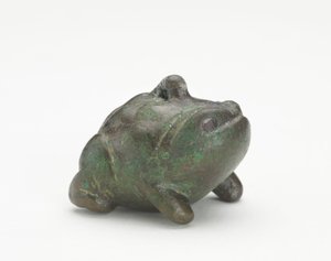 ヒキガエルの形をした装飾品、漢王朝、紀元前 206 年～西暦 220 年。 作： Unbekannt