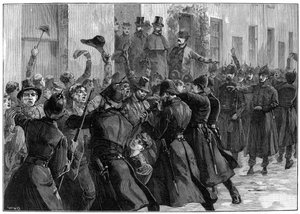 1887年、アイルランドのラックレアにあるオブライエンとディロンの逮捕後、国立賃貸事務所の外で 作： Unbekannt