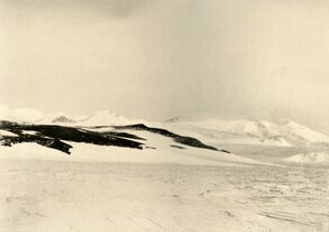 クイーンアレクサンドラ山脈の一部1500フィート氷河上、c1908、1909。 作： Unbekannt