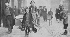 ドイツの爆撃、リバプール、第二次世界大戦、1941年に人々がホームレスになった 作： Unbekannt
