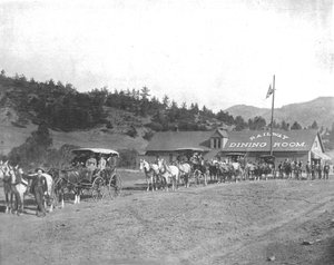 パイクスピーク有料道路、コロラド州、アメリカ合衆国、c1900。 作： Unbekannt