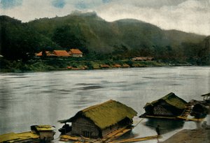 トレイハットポスト、高床式の家、1900年。 作： Unbekannt