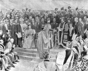 音楽の博士号を取得したアレクサンドラ王女... 1896年、1901年。 作： Unbekannt
