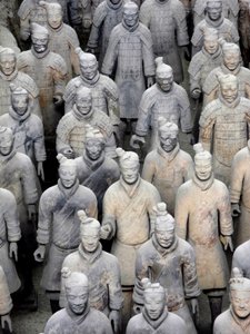 秦の始皇帝のテラコッタ・アーマー 作： Unbekannt