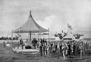 1860年7月、ウィンブルドンで最初の砲撃を行うビクトリア女王、c1920