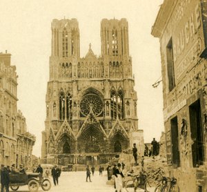 ランス大聖堂、フランス北部ランス、c1914-c1918 作： Unbekannt