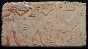 3 人の奉納者のレリーフ、c. 紀元前2311～2281年。