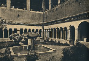 ローマ-SSの回廊。カエリアンの丘のクアトロコロナティ。 1113年、1910年に建てられました