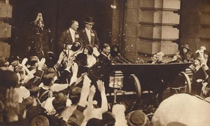 ローズペタルシャワー、1923年4月26日、1937