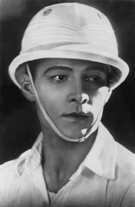 ルドルフバレンチノ1895-1926、イタリアの俳優、c1920s 作： Unbekannt