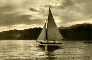 オーストリア、ケルンテン州ヴェルター湖でセーリング、c1935。 作： Unbekannt