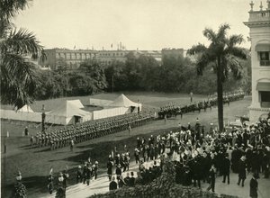 カーゾン卿が総督官邸に再到着、1904年、1925年。 作： Unbekannt