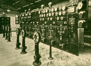 1930年のメトロポリタン鉄道の発電所の配電盤のセクション。