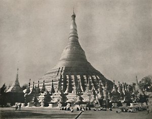 シュエダゴンパゴダ、ラングーン、1900年。 作： Unbekannt