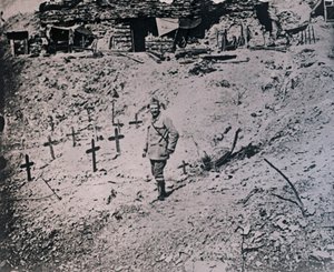 木製の十字架の兵士、c1914-c1918 作： Unbekannt