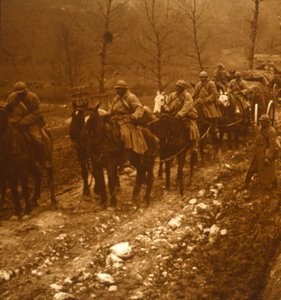 移動中の兵士、c1914-c1918 作： Unbekannt