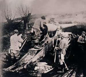 重砲を持つ兵士、c1914-c1918