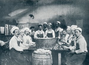 Messagerie Van Gand、c1914でスープを準備する料理人の一部