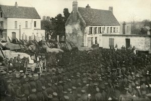 1919年フランスのどこかで。 作： Unbekannt
