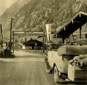 Grossglockner High Alpine Road、Fusch an derGroßglocknerstraße、オーストリア、c1935の開始。 作： Unbekannt