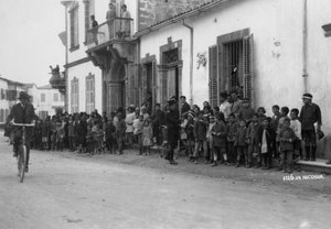 ストリートシーン、ニコシア、キプロス、c1920s-c1930s 作： Unbekannt