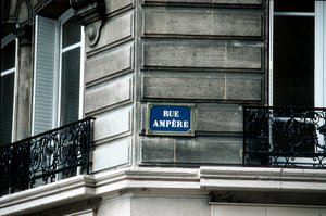 道路標識、アンペ通り、パリ、フランス 作： Unbekannt