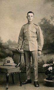 Cカンパニーの兵士のスタジオポートレート、第1大隊、イラク、1926年 作： Unbekannt