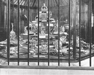 王冠の宝石、1894年。
