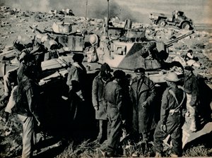 エルデュダでの会議。 11月26日、トブルクの守備隊がエルダダを占領しました。