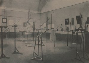 OBMOKhU展、1921年、1921年。 作： Unbekannt