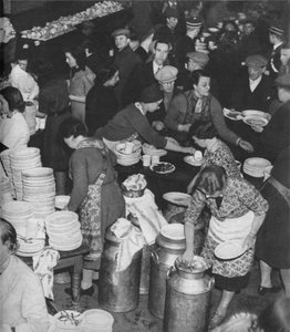 人々は人々が必要とする集会：クライドサイドはそのホームレスを養います、1941 1942 作： Unbekannt