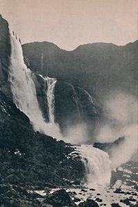 スケゲダル滝、1914年。 作： Unbekannt