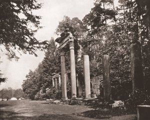 バージニアウォーターにあるアウグストゥス神殿、サリー、1894年。 作： Unbekannt