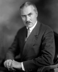 ジョセフ・クラーク・グルー駐日米国大使（ワシントンD.C.、1934年頃）（モノクロ写真）。 作： Unbekannt