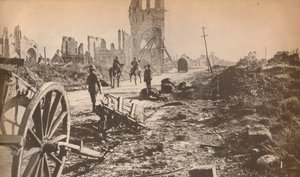 最後の砲弾が最悪になった後の虐殺されたイプレの遺跡は、家族の遺跡を示しています 作： Unbekannt