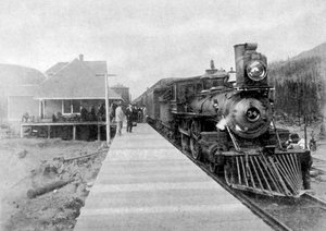 カナダのブリティッシュコロンビア州のファーニーでの最初の定期的な大陸横断列車、1886 1951 作： Unbekannt