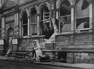 1914年、東海岸の海軍襲撃。 作： Unbekannt