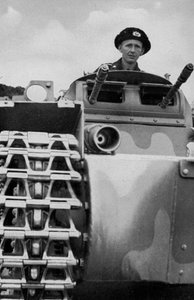 新しい戦車兵器、1936年 作： Unbekannt