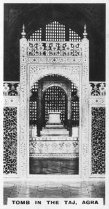 タージ、アグラ、ウッタルプラデーシュ州、インド、c1925の墓。