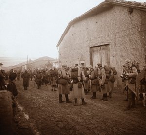 背中にパックを備えた部隊、ソンム、フランス北部、c1914-c1918 作： Unbekannt