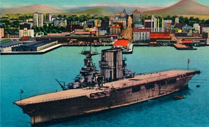 ブロードウェイのふもとのアンカーにあるアメリカ海軍の空母。カリフォルニア州サンディエゴ、c1941 作： Unbekannt
