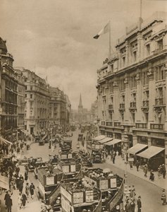 リージェントストリートの上部、ロンドンの買い物客のパラダイス、c1935。 作： Unbekannt