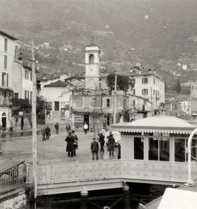 20世紀のイタリア、コモ湖の岸にモルトラシオのビュー 作： Unbekannt