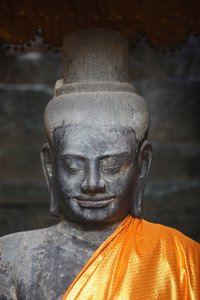 ヴィシュヌ像。アンコール・ワットシェムリアップ・カンボジア 作： Unbekannt