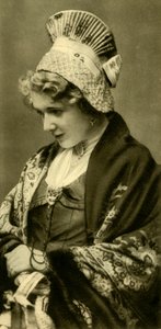 伝統衣装の女性、ロウアーオーストリア、c1935。 作： Unbekannt