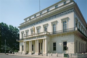アテナエウムクラブ、ポールモール、ロンドン