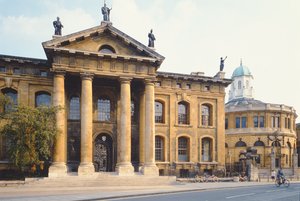 1713年に建てられたオックスフォードのクラレンドンビルディング 作： Unbekannt Unbekannt