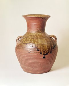 ハン王朝の壺（206BC-AD220）。プロトポーセリン
