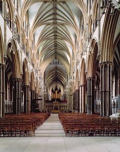 リンカーン大聖堂、1185-1311、身廊の眺め、1215-55年に建てられた、英国リンカーンシャー 作： Unbekannt Unbekannt